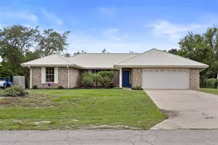 978 Sweetbrier Dr, Deltona, FL 32725 - Photo 1