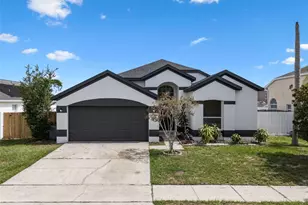 2898 Picadilly Cir, Kissimmee, FL 34747 - Photo 1