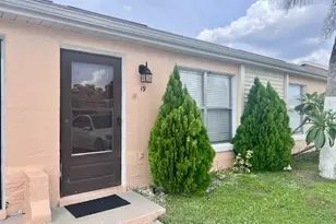 19 W Country Cove Way, Kissimmee, FL 34743 - Photo 1