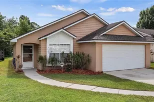 2127 Donegan Pl, Orlando, FL 32826 - Photo 1