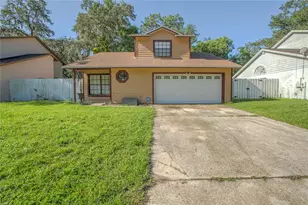 9932 Timber Oaks Ct, Orlando, FL 32817 - Photo 1