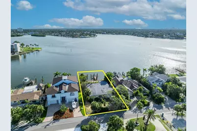 6960 S Shore Drive S, South Pasadena, FL 33707 - Photo 1