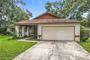 710 E 6th St, Apopka, FL 32703 - Photo 1