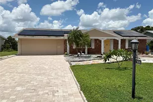 1606 N Pebble Beach Blvd, Sun City Center, FL 33573 - Photo 1