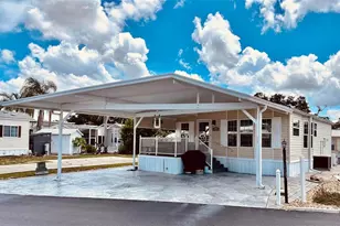 512 Par Pines Blvd, Davenport, FL 33837 - Photo 1