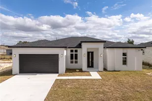 1438 Sarasota Dr, Kissimmee, FL 34759 - Photo 1