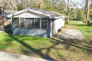 1737 W 28th St, Jacksonville, FL 32209 - Photo 1