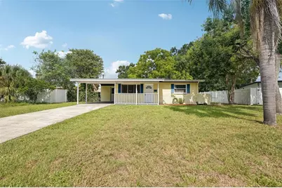 5502 Pine Circle NE, Saint Petersburg, FL 33703 - Photo 1