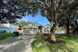 964 Vanderbilt Dr, Eustis, FL 32726 - Photo 1