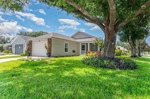 4525 Eaglewood Dr, Leesburg, FL 34748 - Photo 1