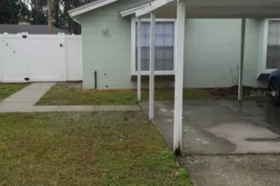 1419 E 1st Ave, Mount Dora, FL 32757 - Photo 1