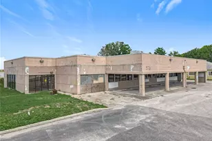 576 N Semoran Blvd, Orlando, FL 32807 - Photo 1