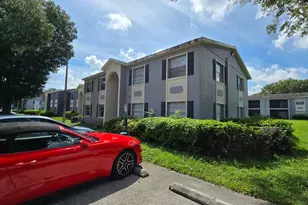 2555 N Alafaya Trail, Orlando, FL 32826 - Photo 1