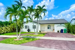 17803 SW 152nd Pl, Miami, FL 33187 - Photo 1