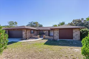 915 E Normandy Blvd, Deltona, FL 32725 - Photo 1