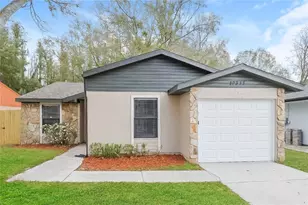 12333 Hidden Brook Dr, Tampa, FL 33624 - Photo 1