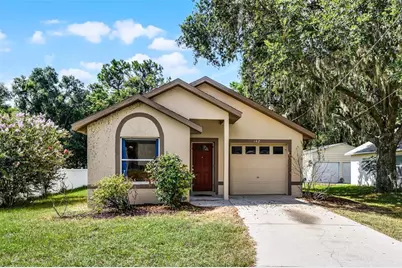 142 E Phelps Street, Groveland, FL 34736 - Photo 1