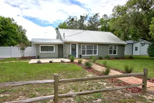 151 Florida Ave, Geneva, FL 32732 - Photo 1