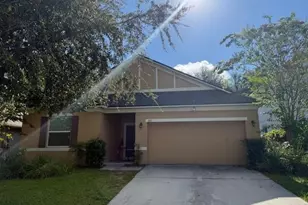 2442 Norwood Pl, Tavares, FL 32778 - Photo 1