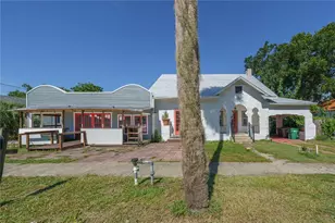 325 S Highland St, Mount Dora, FL 32757 - Photo 1