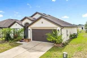 1051 Woodlark Dr, Haines City, FL 33844 - Photo 1