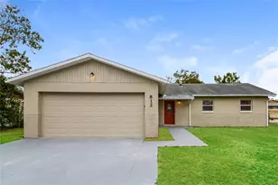 812 65th Ave Dr W, Bradenton, FL 34207 - Photo 1