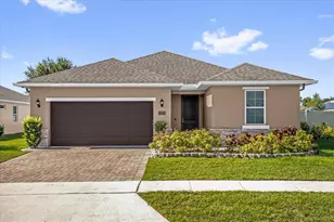 212 Messina Pl, Howey in the Hills, FL 34737 - Photo 1