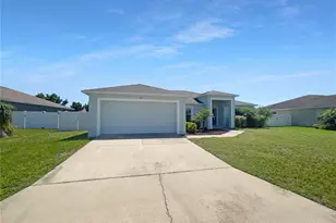 249 Majestic Gardens Ln, Winter Haven, FL 33880 - Photo 1