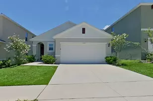 31962 Katelin Cir, Leesburg, FL 34748 - Photo 1