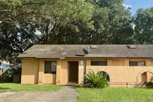 9868 Lancewood St, Orlando, FL 32817 - Photo 1