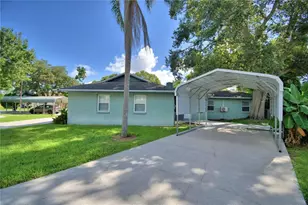 2405 Roslyn Ln, Lakeland, FL 33812 - Photo 1