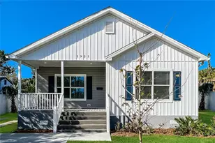 1921 20th St S, Saint Petersburg, FL 33712 - Photo 1
