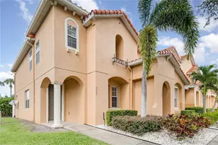 5500 S Paradise Cay Circle S, Kissimmee, FL 34746 - Photo 1