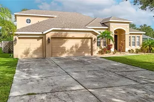 11418 Dutch Iris Dr, Riverview, FL 33578 - Photo 1