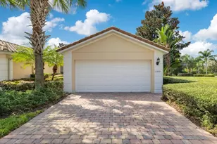 11995 Fiore Dr, Orlando, FL 32827 - Photo 1