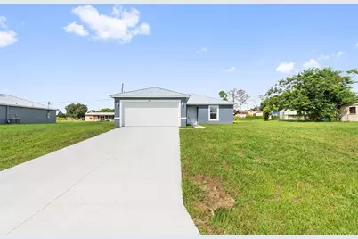 532 Central Avenue, Frostproof, FL 33843 - Photo 1