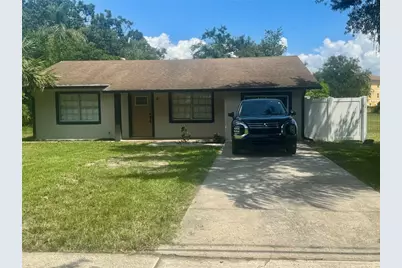 6917 N 53rd Street, Tampa, FL 33617 - Photo 1