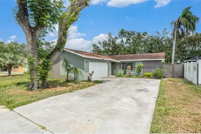 2846 Eagle Run Circle E, Clearwater, FL 33760 - Photo 1