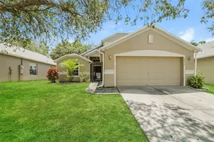 2046 Newtown Rd, Groveland, FL 34736 - Photo 1