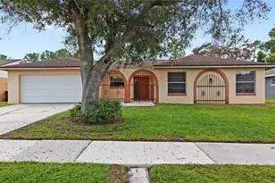 622 Iowa Woods Cir E, Orlando, FL 32824 - Photo 1