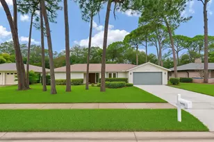 7490 Pine Valley Ln, Seminole, FL 33776 - Photo 1