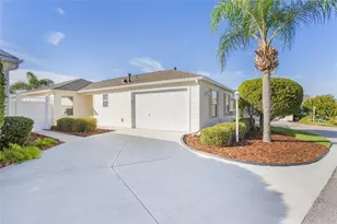 594 Lacy Pl, The Villages, FL 32162 - Photo 1
