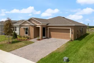 7479 Sandstone Dr, Groveland, FL 34736 - Photo 1