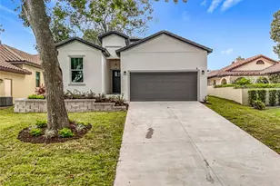 8 Forest Ln, Eustis, FL 32726 - Photo 1