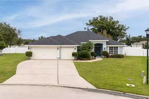 176 Amber Blvd, Auburndale, FL 33823 - Photo 1