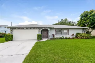 5048 Brandeis Cir S, Sarasota, FL 34243 - Photo 1