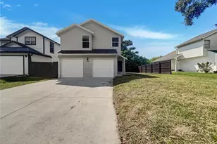 5198 Moeller Ave, Sarasota, FL 34233 - Photo 1