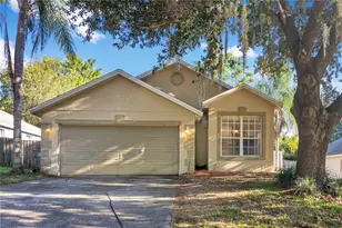 333 Bay St, Apopka, FL 32712 - Photo 1