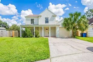 9718 Fox Hollow Rd, Tampa, FL 33647 - Photo 1