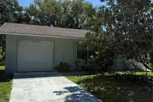 107 Kensington St, Eustis, FL 32726 - Photo 1